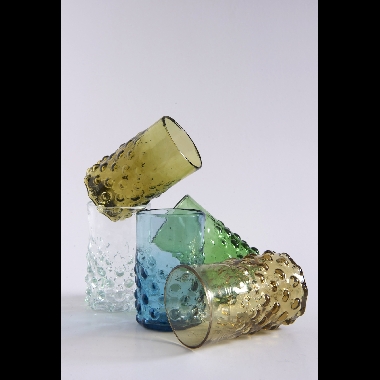 Hauteur +/- 11cm. Existe en turquoise, transparent, olive, ambre et vert